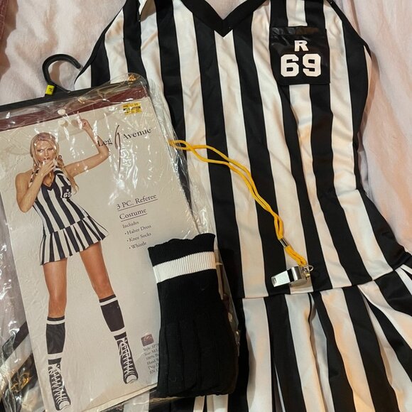 Leg Avenue Dresses & Skirts - referee costume